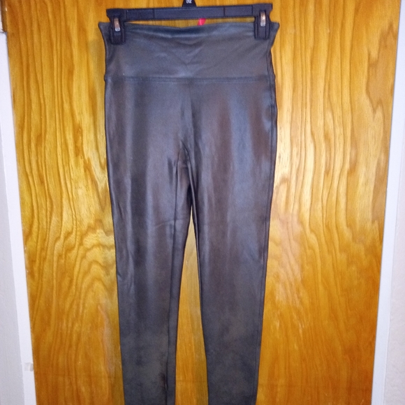 Spanx by Sara Blakely 2437 Woman's Leggings Gunmetal Gray size Medium - Picture 1 of 5